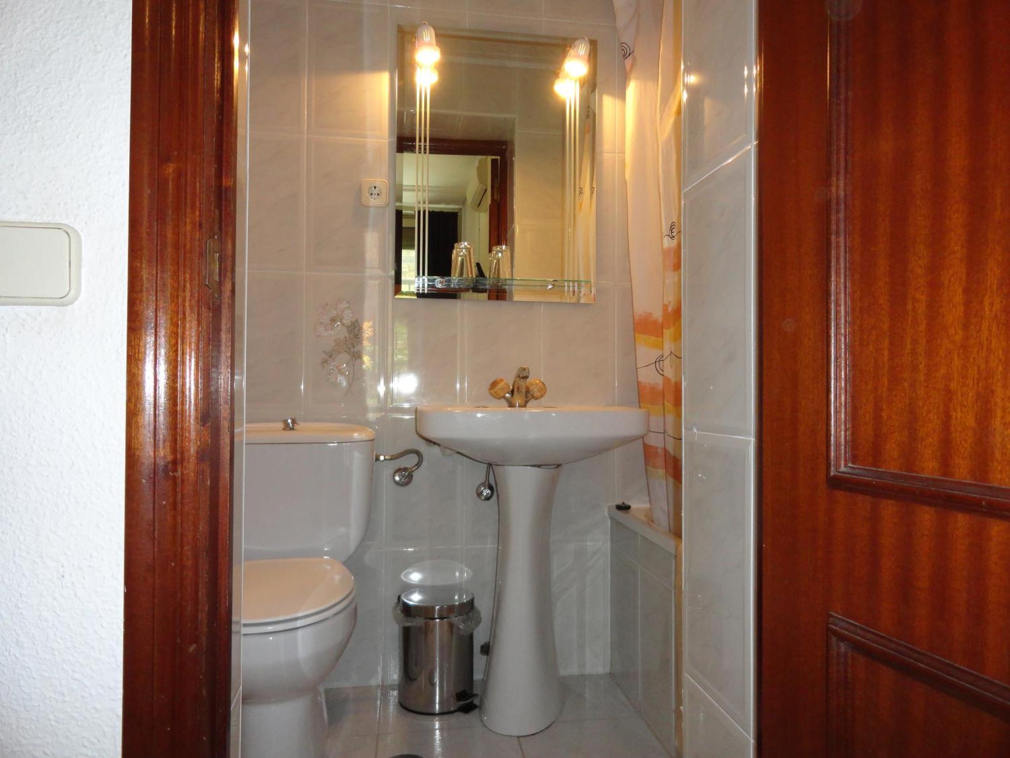 Fuencarral Kryse&Breogan Hotell Madrid Eksteriør bilde